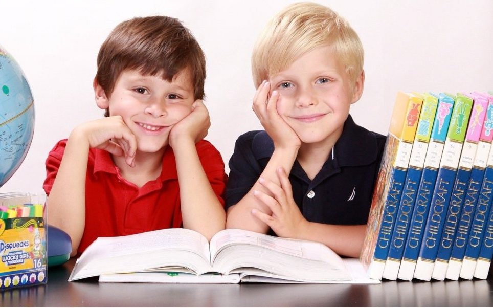 boys 286245 1920 1536x602