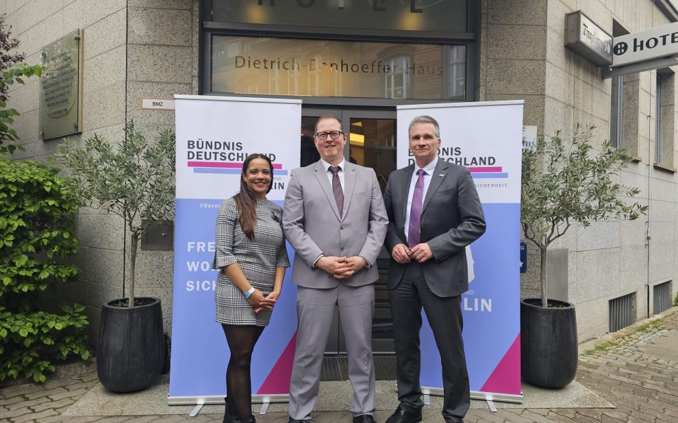 whatsapp image 2023 05 06 at 13.16.45(2)